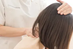 背骨矯正